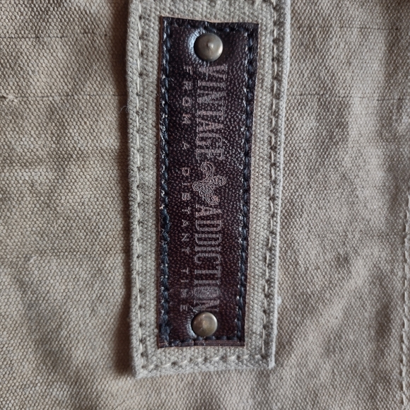 Vintage addiction crossbody - Picture 3 of 3